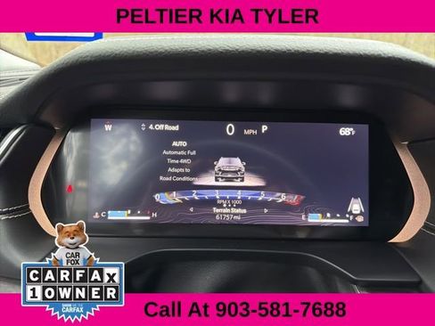 Used 2023 Jeep Grand Cherokee Limited w/ Black Appearance Package image 19