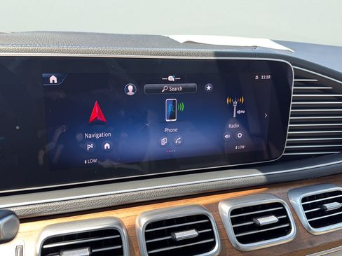 Certified 2024 Mercedes-Benz GLE 350 4MATIC image 16