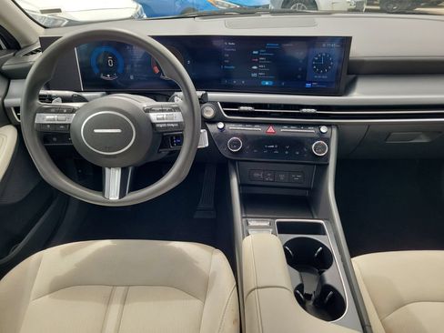 Used 2024 Hyundai Sonata SEL FWD image 12