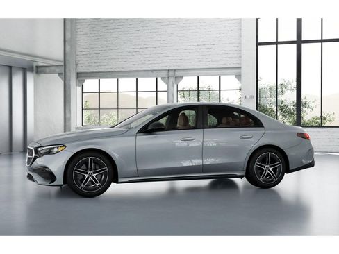 New 2026 Mercedes-Benz E 350 4MATIC Sedan image 36