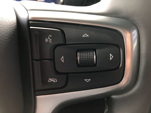 Used 2026 Chevrolet Silverado 1500 LT AWD/4WD image 30