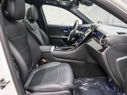 Certified 2025 Mercedes-Benz GLC 300 image 16