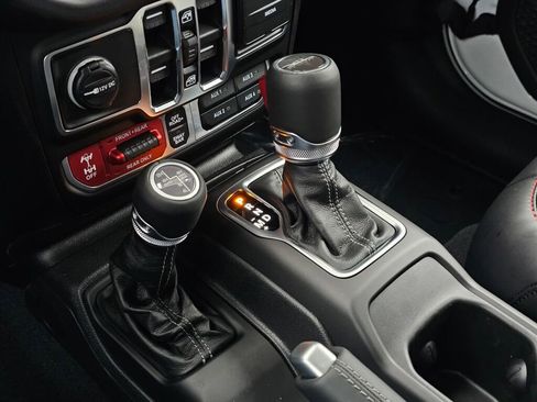 New 2026 Jeep Gladiator Rubicon image 24