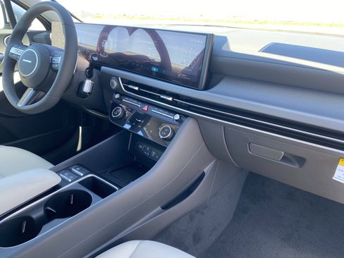 Used 2026 Hyundai Sonata SEL image 12