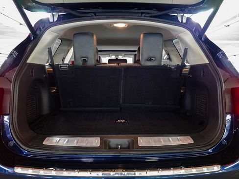 Used 2020 INFINITI QX60 Luxe w/ Essential Package image 9