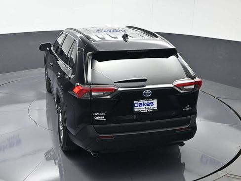 Used 2024 Toyota RAV4 LE AWD/4WD image 50