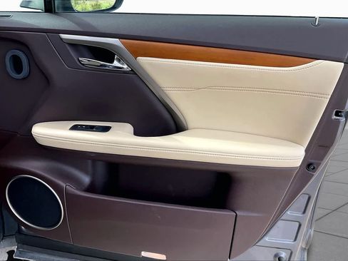 Used 2019 Lexus RX 350 AWD w/ Navigation Package image 23