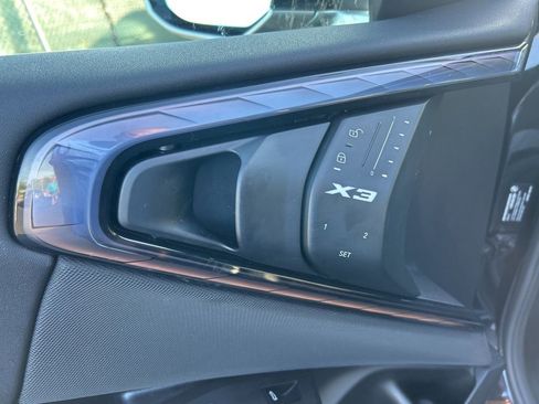 Used 2025 BMW X3 xDrive30i image 40