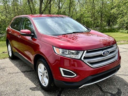 Used 2016 Ford Edge SEL w/ Equipment Group 201A AWD/4WD image 2