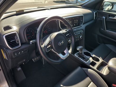 Used 2021 Kia Sportage S image 20