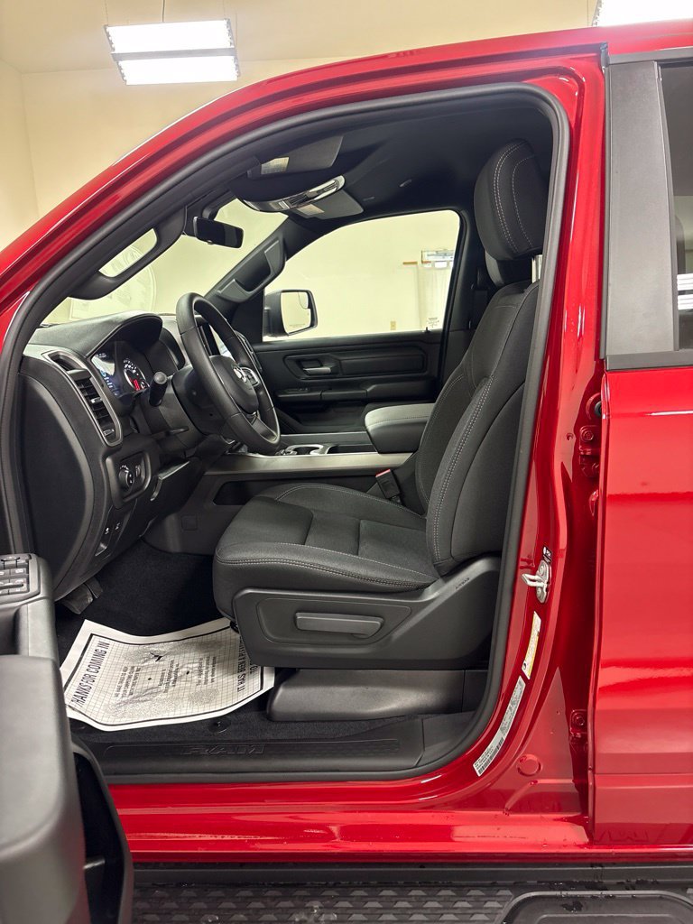 New 2027 RAM 1500 Express AWD/4WD image 10