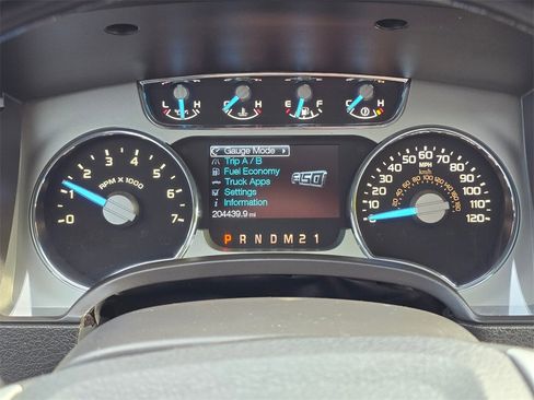 Used 2011 Ford F150 Platinum w/ Max Trailer Tow Pkg image 21