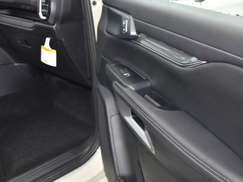 New 2025 Ford Ranger Lariat w/ FX4 Off-Road Package image 19