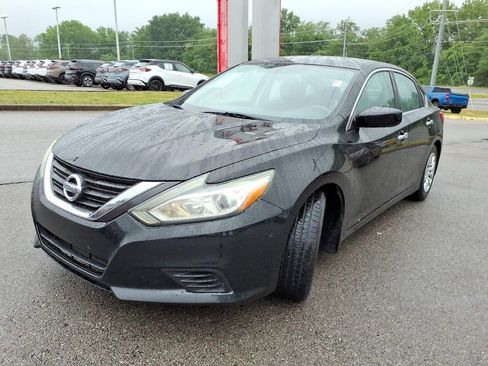 Used 2016 Nissan Altima 2.5 S w/ Power Driver Seat Package FWD image 18