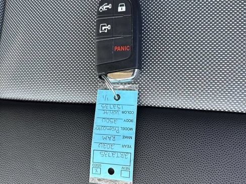 Used 2026 RAM ProMaster 2500 w/ Convenience Group FWD image 32