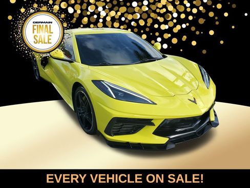 Used 2020 Chevrolet Corvette Stingray Preferred Cpe w/ 2LT Preferred Equipment Group image 4