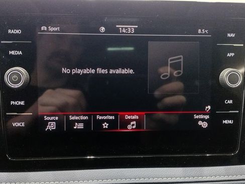 New 2026 Volkswagen Taos SEL image 29