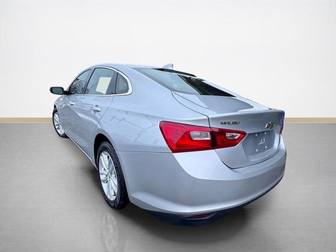 Used 2018 Chevrolet Malibu LT image 6