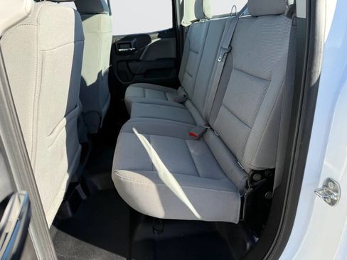 Used 2016 Chevrolet Silverado 1500 W/T w/ Trailering Package image 8