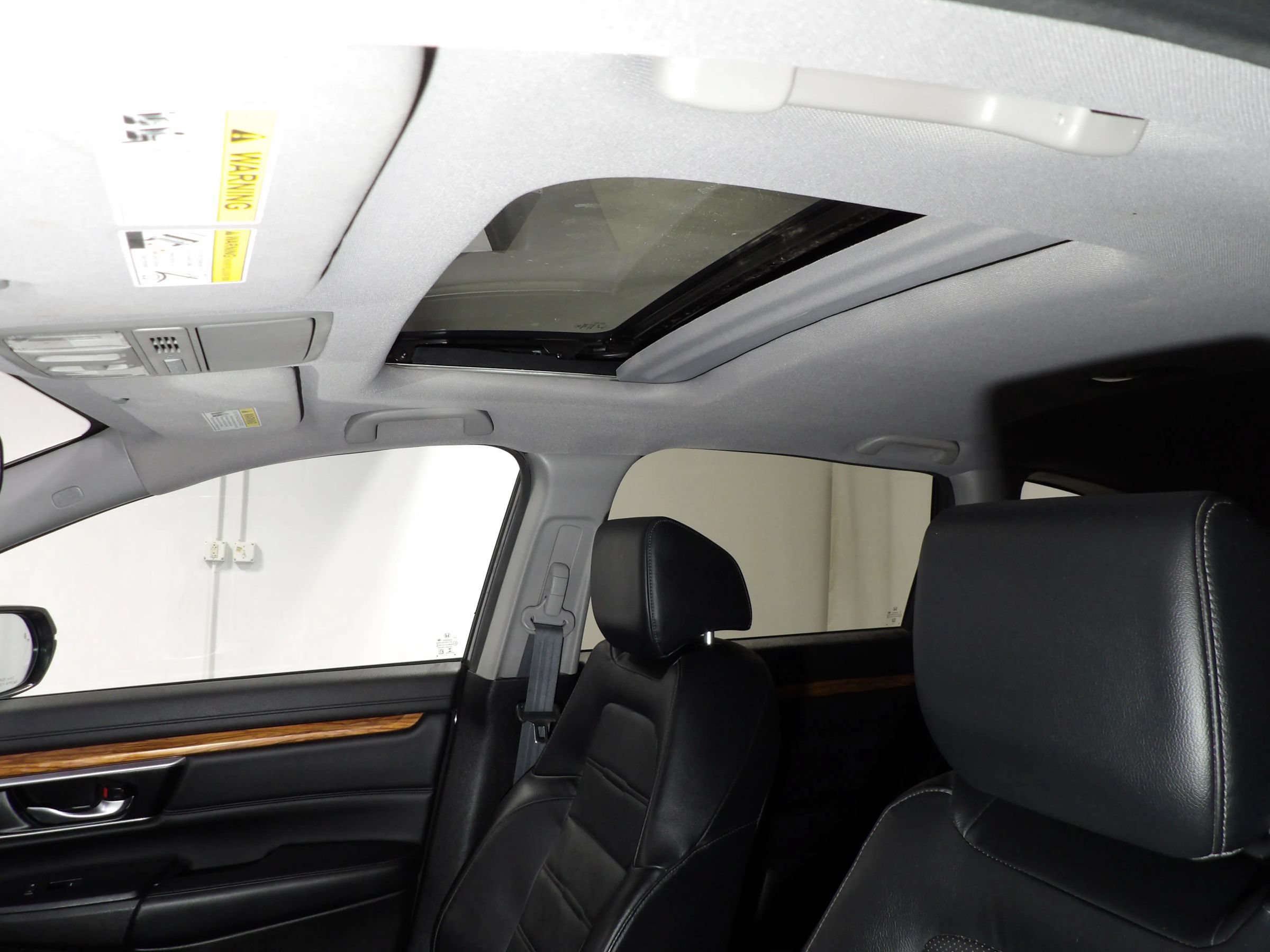 Used 2021 Honda CR-V Touring image 10