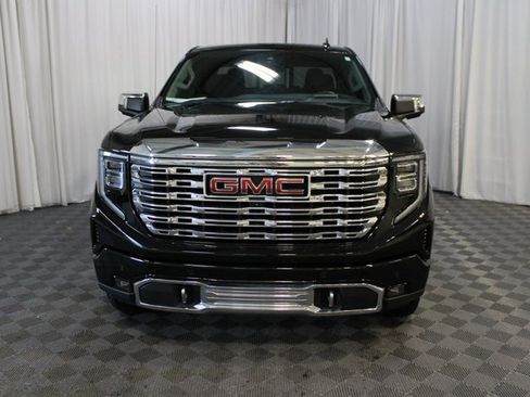 Used 2023 GMC Sierra 1500 Denali w/ Technology Package image 2