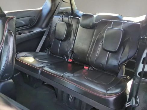 Used 2020 Chrysler Pacifica Limited FWD image 23