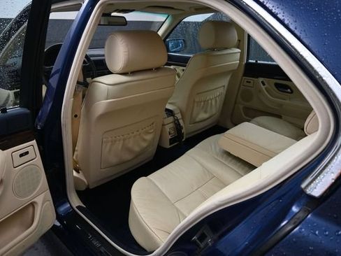 Used 2001 BMW 740i RWD image 11