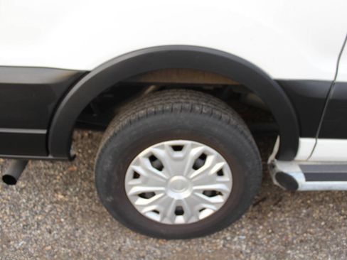 Used 2025 Ford Transit 250 Low Roof w/ Exterior Upgrade Package RWD image 24