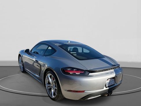 Used 2017 Porsche 718 Cayman S image 6