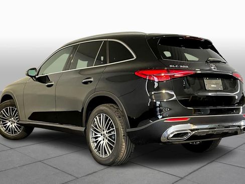 New 2026 Mercedes-Benz GLC 300 4MATIC image 3