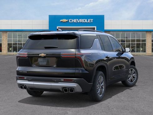 New 2026 Chevrolet Traverse LT image 4
