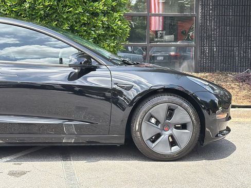 Used 2021 Tesla Model 3 Standard Range Plus RWD image 23