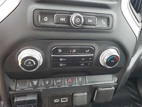 Used 2024 GMC Sierra 3500 Pro w/ Convenience Package image 22