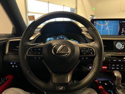 Used 2022 Lexus RX 350 F Sport image 11
