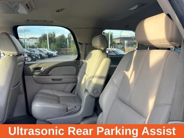 Used 2007 Chevrolet Tahoe LT w/ LT Preferred Equipment Group AWD/4WD image 15