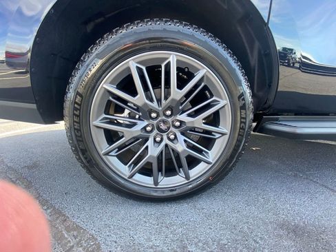 New 2026 Ford Expedition Max Platinum w/ Stealth Appearance Package image 30