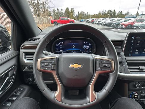 Certified 2023 Chevrolet Suburban High Country AWD/4WD image 9