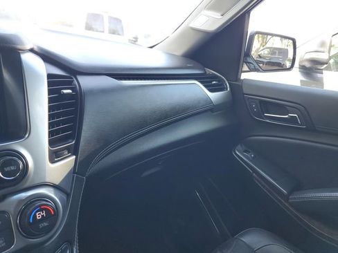 Used 2019 Chevrolet Tahoe LT image 25