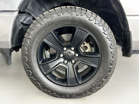 Used 2021 RAM 1500 Big Horn image 11