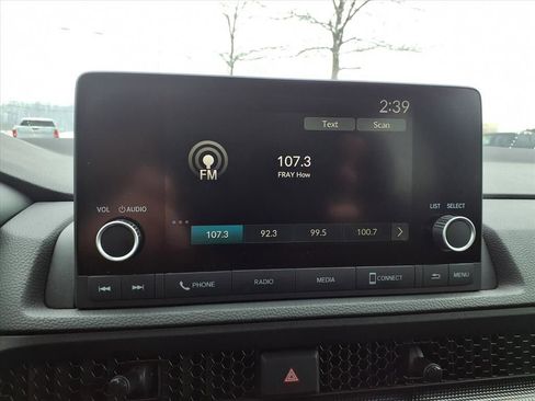 Used 2024 Honda CR-V EX image 11