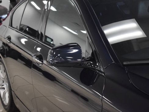 Used 2013 BMW 528i Sedan RWD image 11