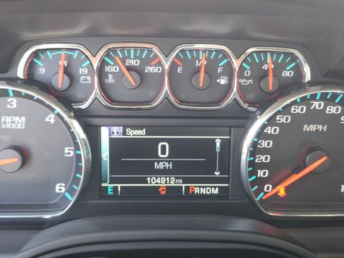 Used 2016 Chevrolet Suburban LT AWD/4WD image 22