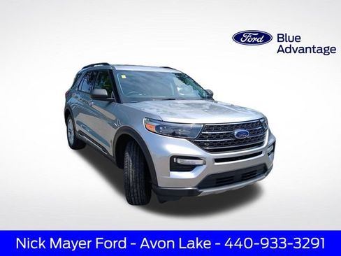 Certified 2023 Ford Explorer XLT w/ Equipment Group 202A AWD/4WD image 1