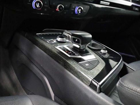 Used 2019 Audi Q7 3.0T Premium Plus AWD/4WD image 27