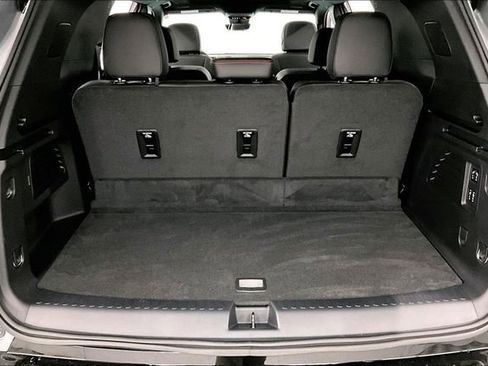 Used 2026 Chevrolet Traverse RS image 43