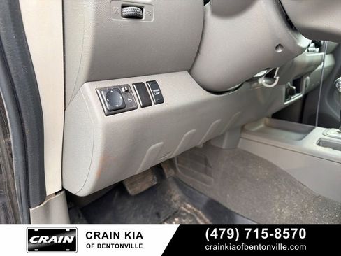 Used 2008 Nissan Frontier SE w/ SE Value Truck Pkg image 16