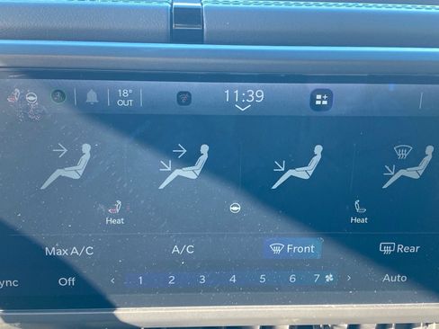 Used 2025 Jeep Wrangler Unlimited Sahara w/ Safety Group AWD/4WD image 86