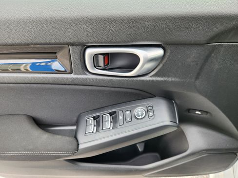 Certified 2023 Honda Civic EX image 17