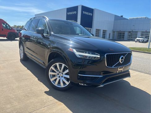 Used 2016 Volvo XC90 T6 Momentum w/ Momentum Plus Package AWD/4WD image 2