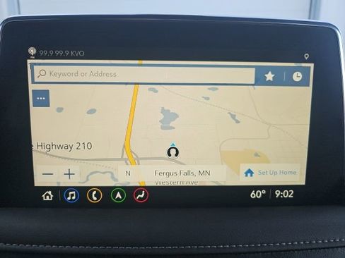 Used 2021 GMC Yukon SLT w/ Rear Media and Nav Package image 18